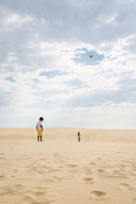 Kite flying at Jockey's Ridge sand dunes